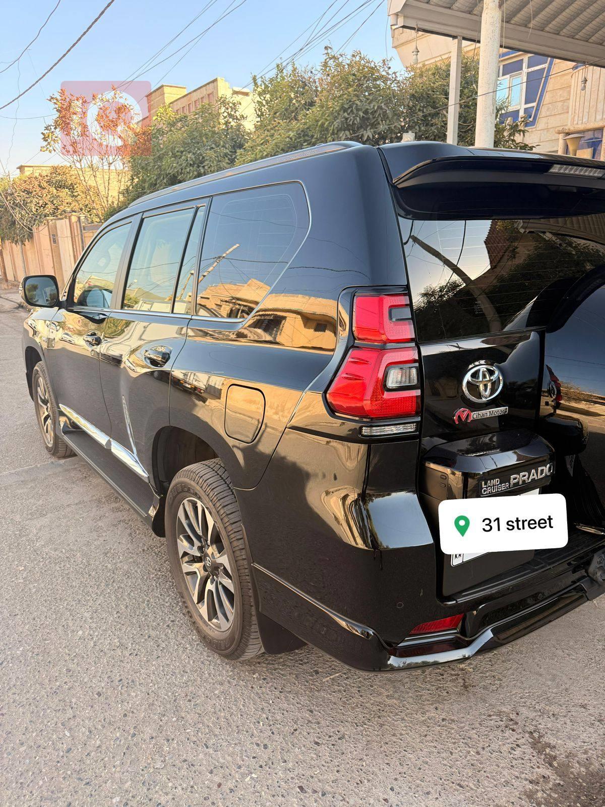 تۆیۆتا لاندكروزر پرادۆ